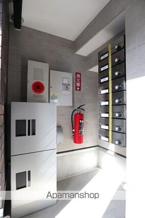 ユニヴェール西新井[1R/17.15m2]の共用部2