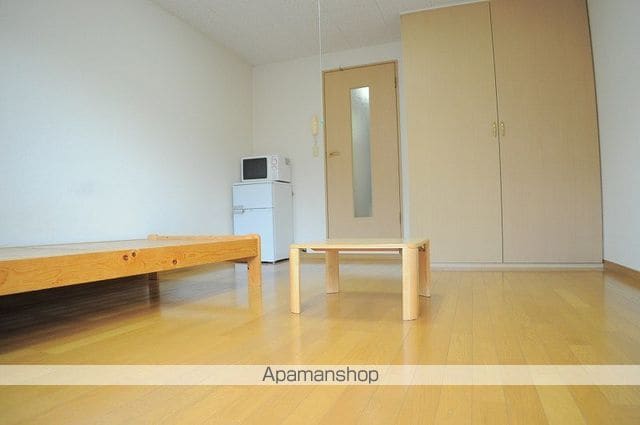 レオパレスシャンテ四之宮の内装写真