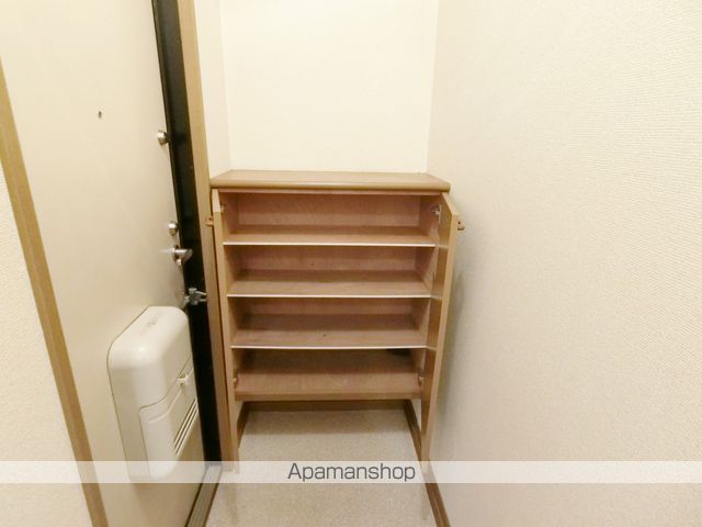ジュネス・ドヌールの内装写真