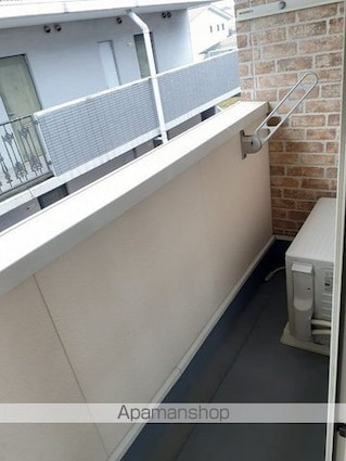 プリムローズ・キャッスル[1LDK/42.55m2]のバルコニー