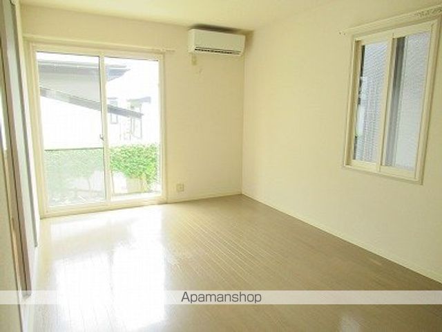 フレグランス中津川Bの内装写真