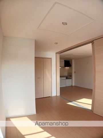 シェリール Iの内装写真