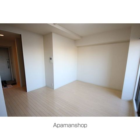 aLATO白壁の内装写真