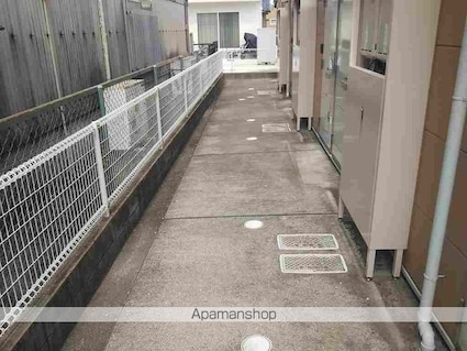 レオパレスリベイン[1K/23.97m2]の共用部3