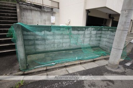マーベリー石川[3LDK/57.72m2]の共用部1
