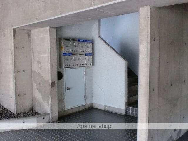 グリーンハウス本町の玄関写真