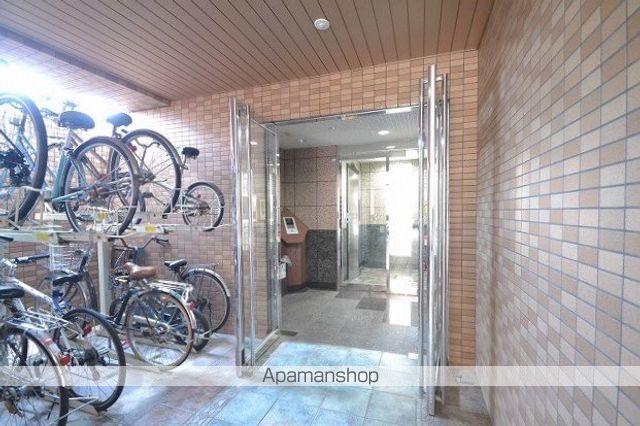 グレイシャス宇品の玄関写真