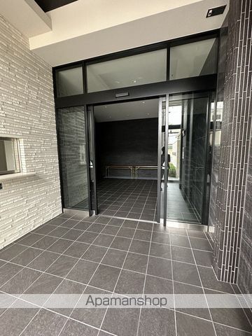 ESLEAD大阪LIETOの玄関写真