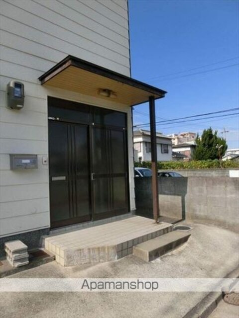 和歌山県和歌山市秋月[4DK/81.42m2]のエントランス