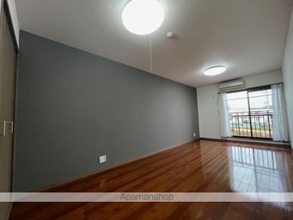 エーヌナイン[1R/27.64m2]のリビング・居間