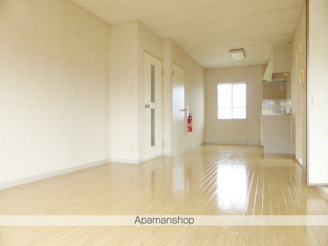 アネックス石塔II棟の内装写真