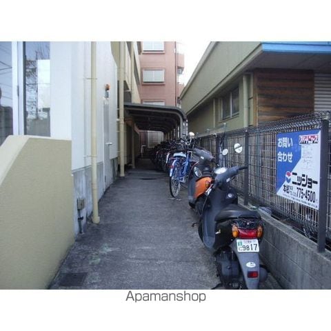 TOWNコスモスの内装写真