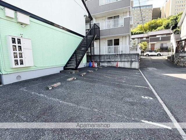 セゾン和気　Ｂ[1K/26.8m2]の駐車場