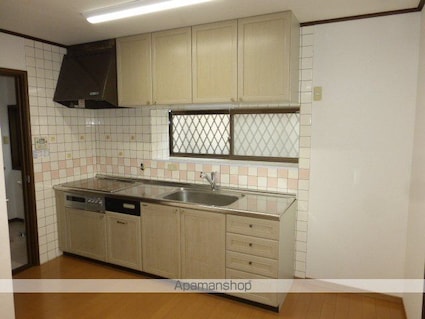 北町屋町貸家[4SLDK/102.1m2]の内装1