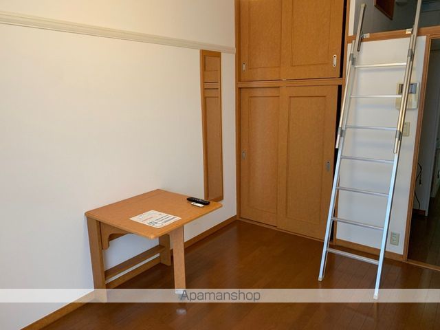 レオパレスアルジャンKOYAMAの内装写真