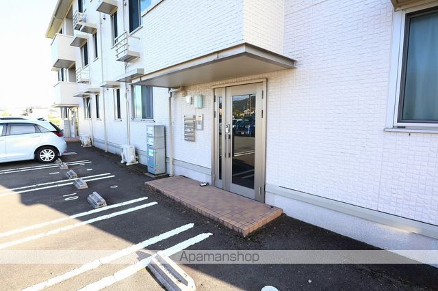 エルドラード清水の玄関写真
