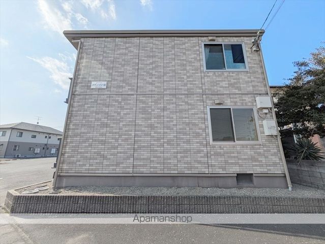 パインツリーBの外観写真
