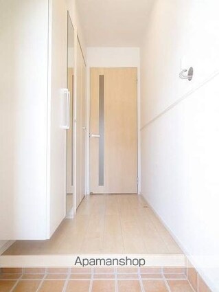 エィチワイティ[1LDK/50.33m2]の玄関