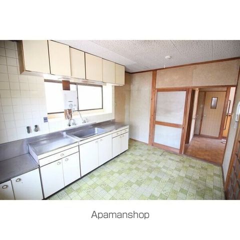 門戸岡田町貸家の内装写真