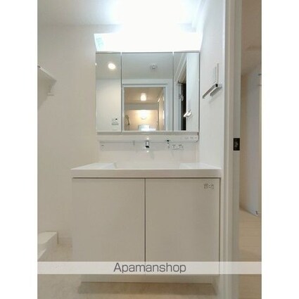 Ｅｓｐｏｉｒ三田[2LDK/67.58m2]の洗面所