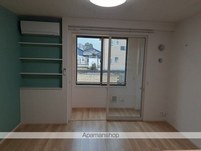 ヴィラ ラルーチェの内装写真