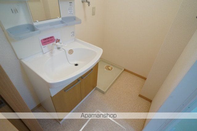 ロイヤルヴィレッジB棟の内装写真