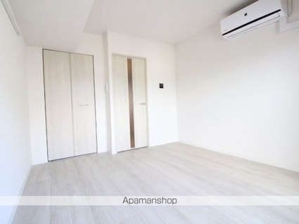 グローリオシェルト池袋本町[1DK/27.27m2]のリビング・居間1