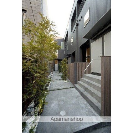 グランエッグス品川[1R/17.18m2]のエントランス3