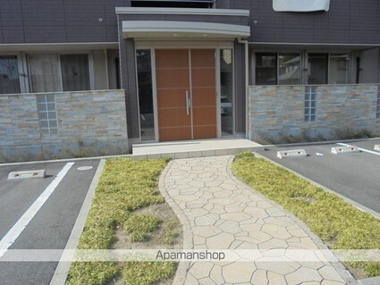 長野県松本市並柳２丁目[1LDK/50.83m2]のエントランス