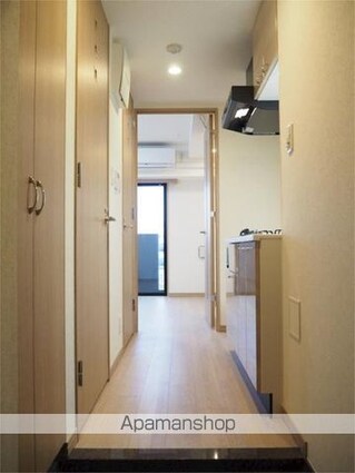 ルーブル横濱矢向[1K/25.52m2]の玄関