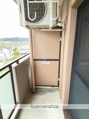 PROCEEDIIの内装写真