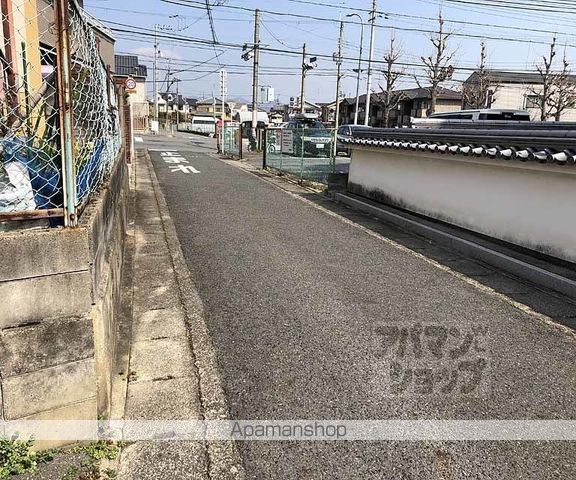 岡本荘の周辺写真