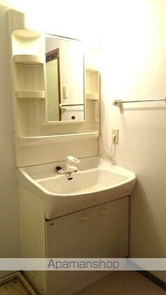 どんぐり村　Ａ[2LDK/55.58m2]の洗面所