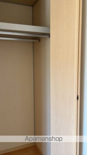和歌山県和歌山市紀三井寺[2LDK/68.93m2]の内装2