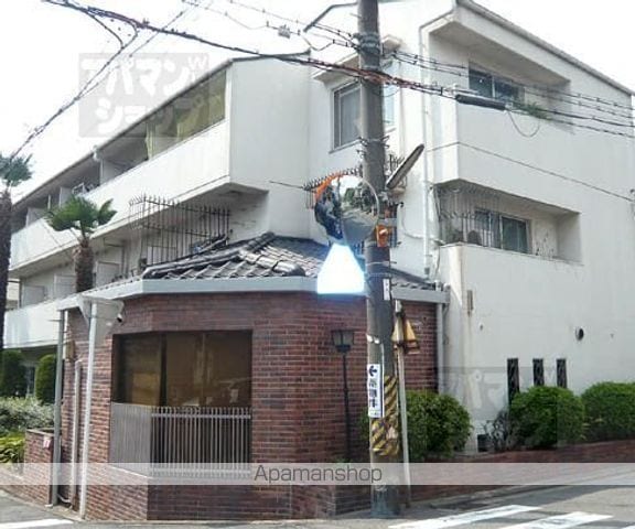 クローバー椥辻の外観写真