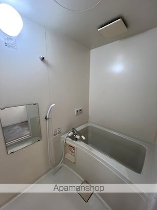 ベルプリュネルⅡ[2LDK/61.51m2]のバス