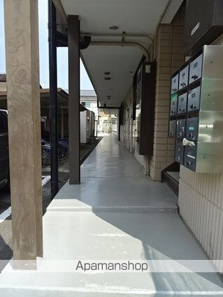 ベルパーク荒井２番館[2LDK/49m2]のエントランス