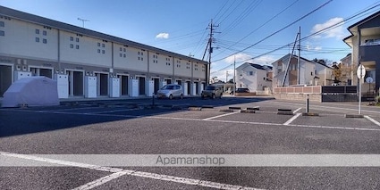 レオネクストｍａｎａ[1K/23.61m2]の駐車場