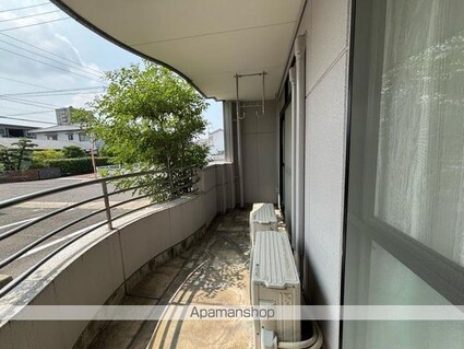 ルミナス５５[3LDK/67.26m2]のバルコニー