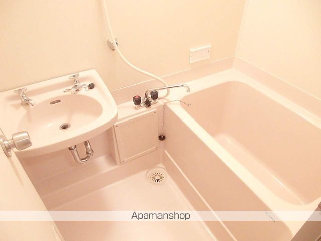 リベルティ大通の内装写真