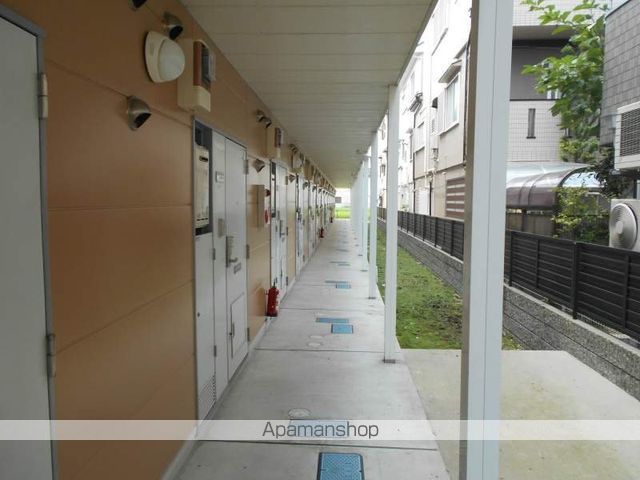 レオパレスさちAの玄関写真