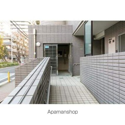 ゼルコーバ烏山[3DK/56.62m2]のエントランス