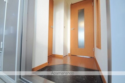 レオパレス松山インター[1K/31.33m2]の玄関