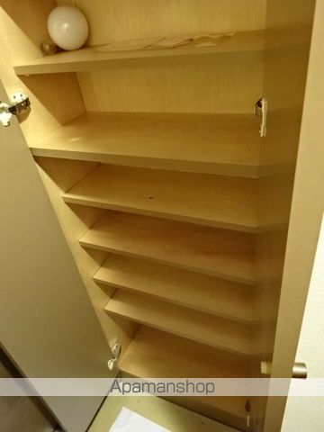シャトーム壱番館の内装写真