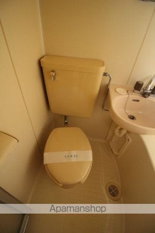 ロイヤルサーティ—マンションの内装写真