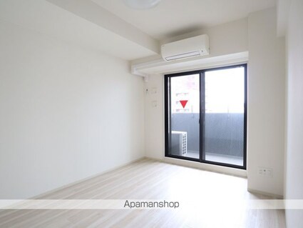 ディアレイシャス鶴舞公園[1R/29.64m2]のリビング・居間