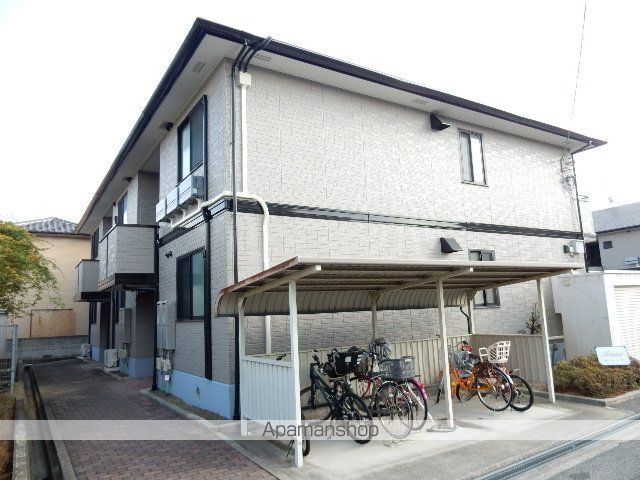 アムール A棟の外観写真
