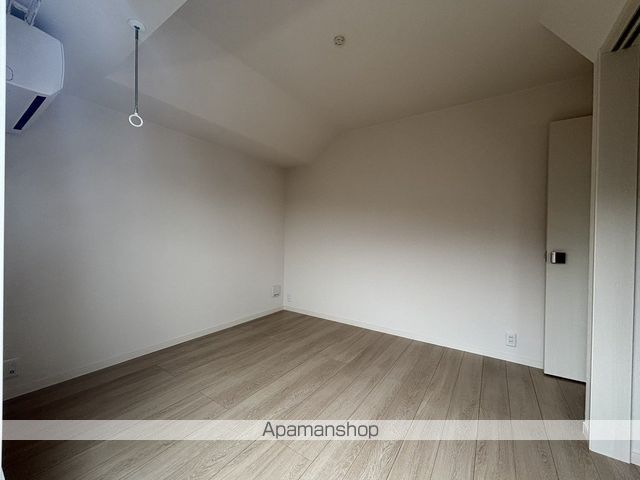 AVANTIの内装写真