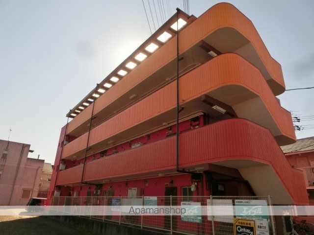 丸協マンションの外観写真