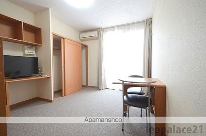 レオパレスグランドカメリアⅥ[1K/23.18m2]の内装1